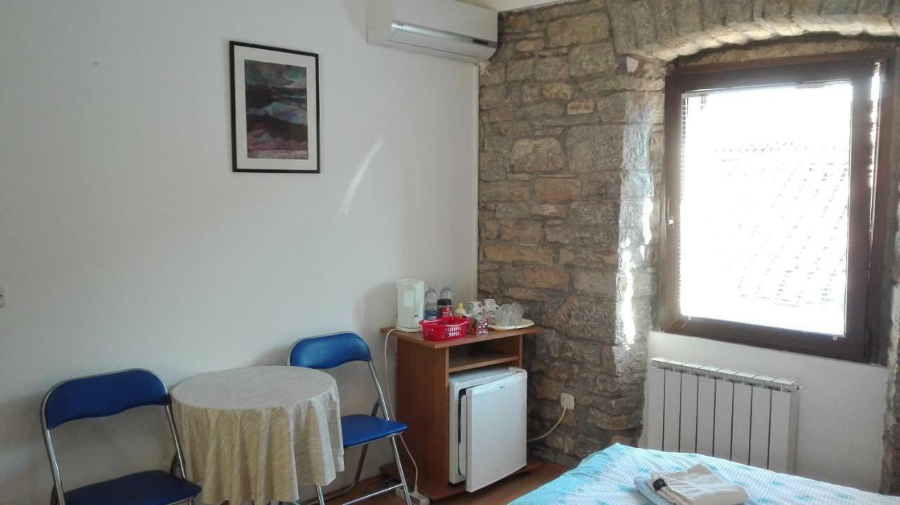 Rooms Svalina (Adults Only) Groznjan Exterior photo
